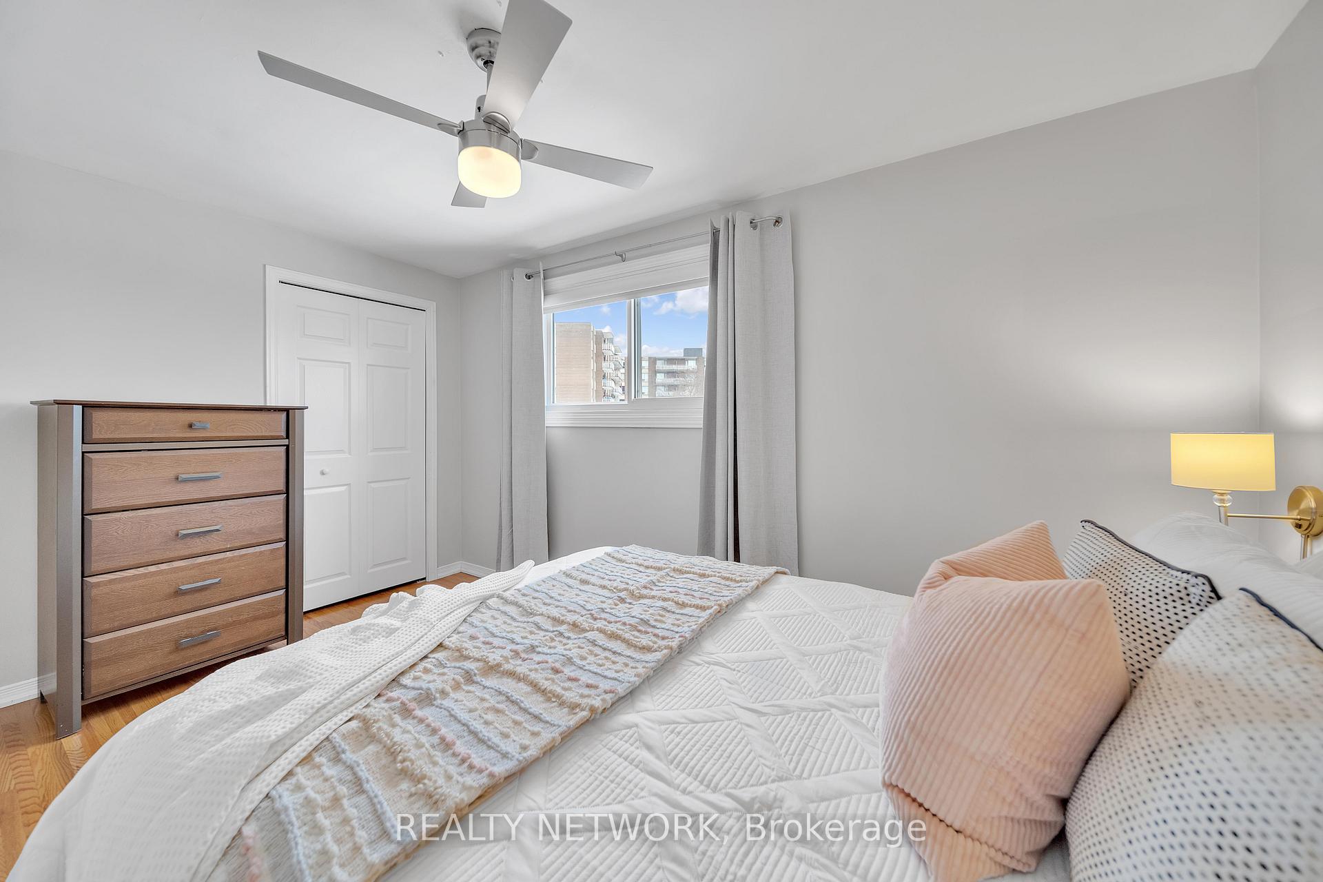Photo 20 of 31 Woodman Drive S, Hamilton, Corman — HOMEH