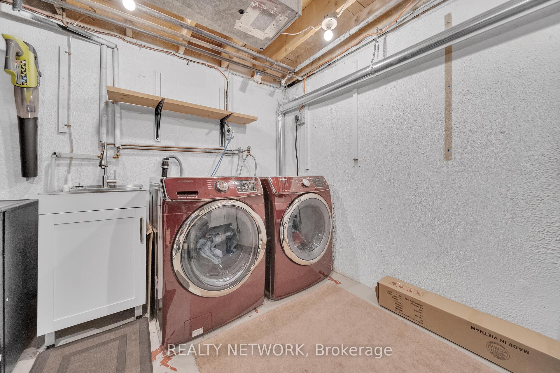Photo 32 of 31 Woodman Drive S, Hamilton, Corman — HOMEH