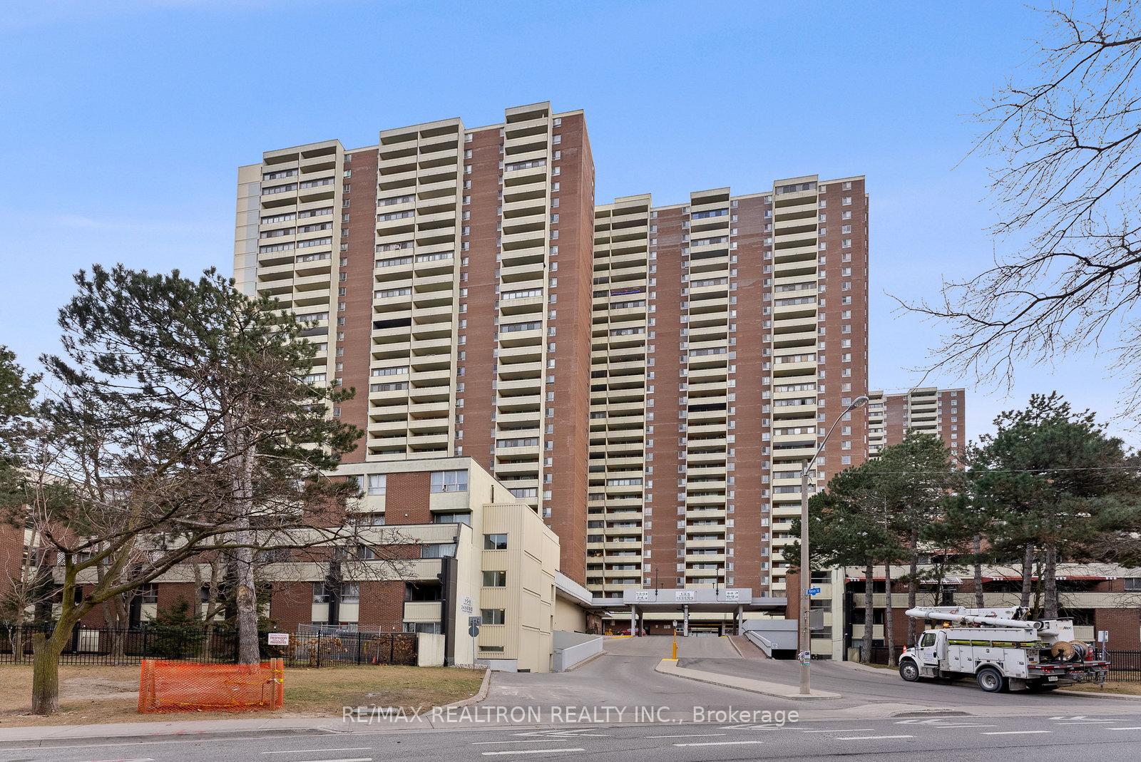 Photo 1 of Unit 1110, 1 Massey Square, Toronto, Crescent Town — HOMEH