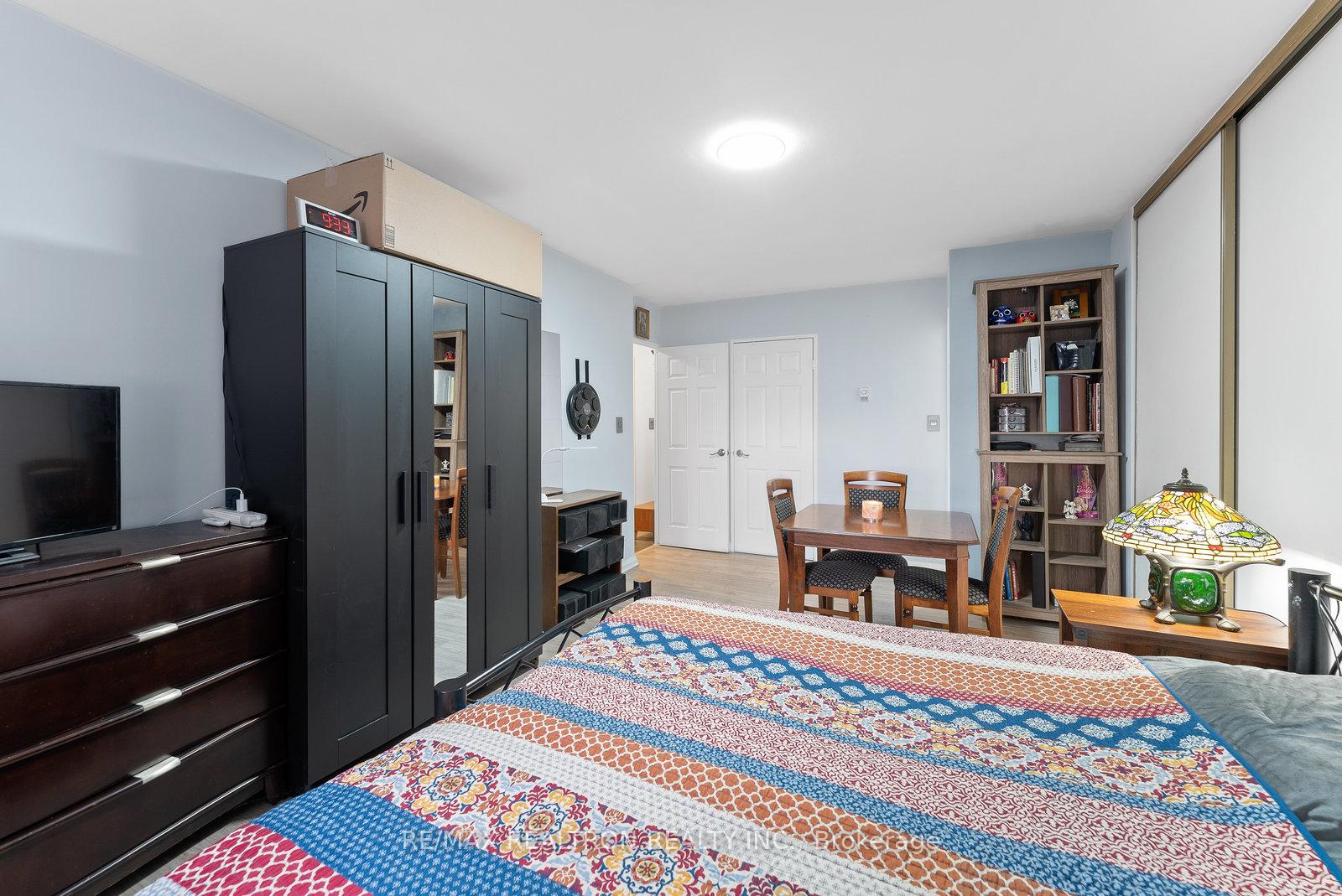 Photo 22 of Unit 1110, 1 Massey Square, Toronto, Crescent Town — HOMEH