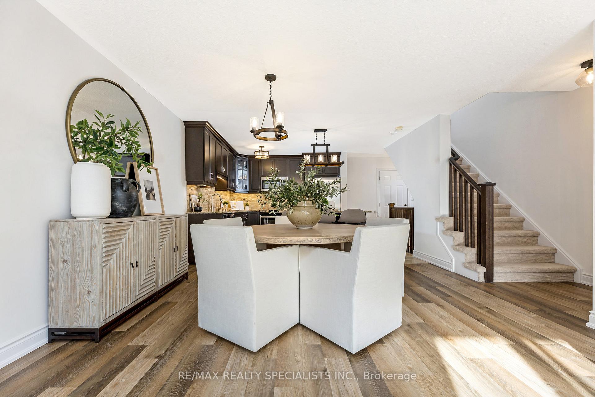 Photo 11 of 19 Juniper Street, Guelph/Eramosa, Rockwood — HOMEH