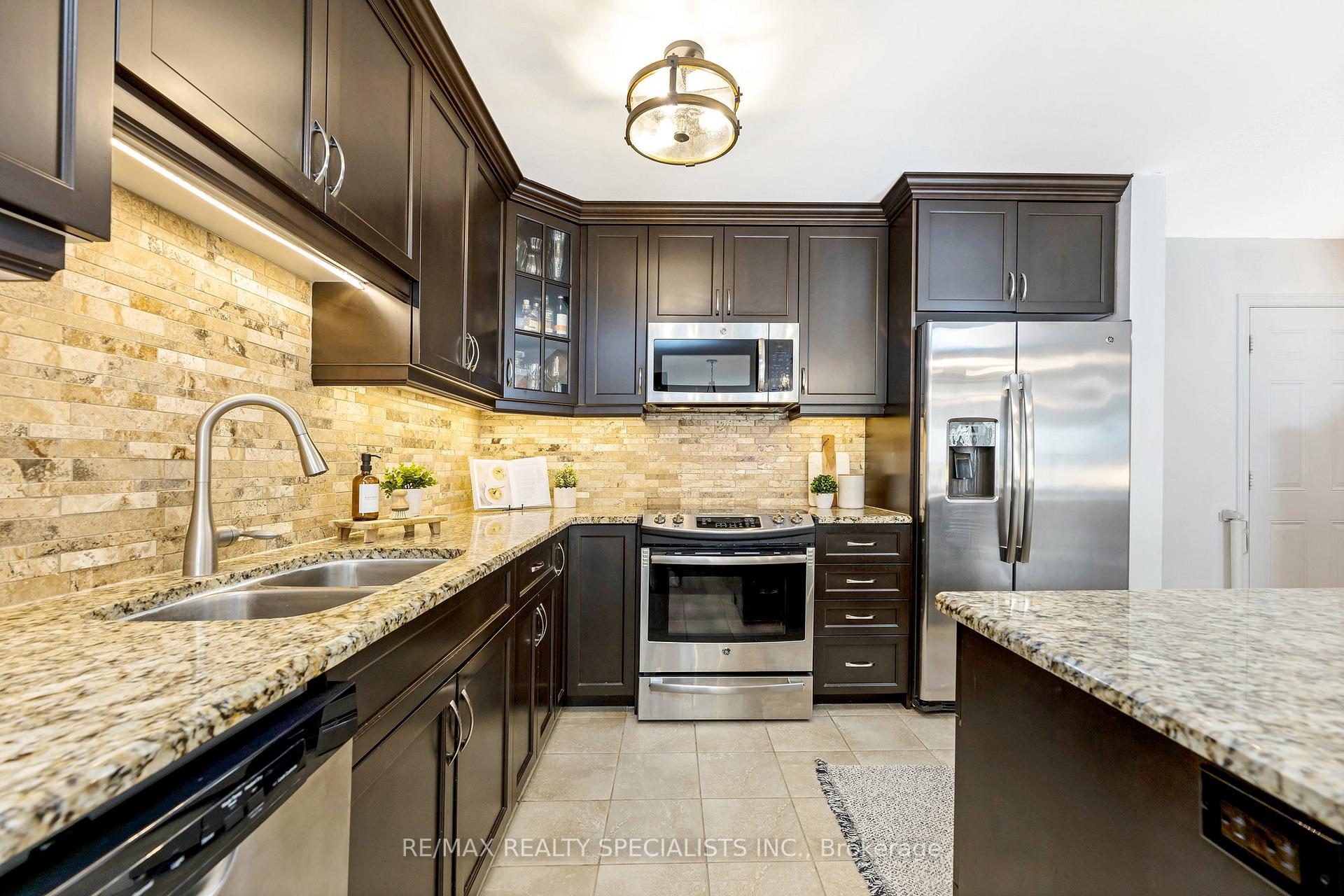 Photo 28 of 19 Juniper Street, Guelph/Eramosa, Rockwood — HOMEH