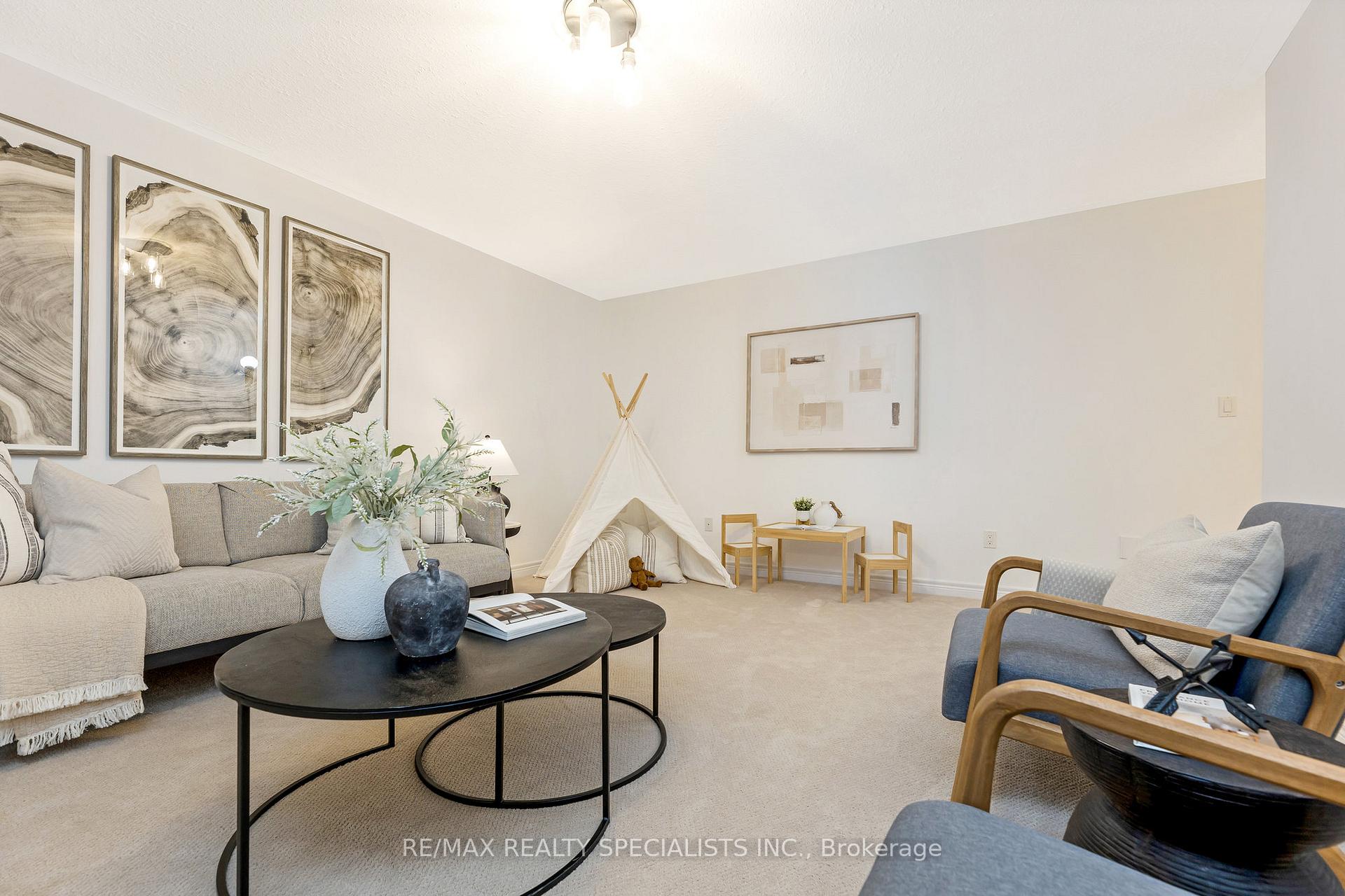 Photo 40 of 19 Juniper Street, Guelph/Eramosa, Rockwood — HOMEH