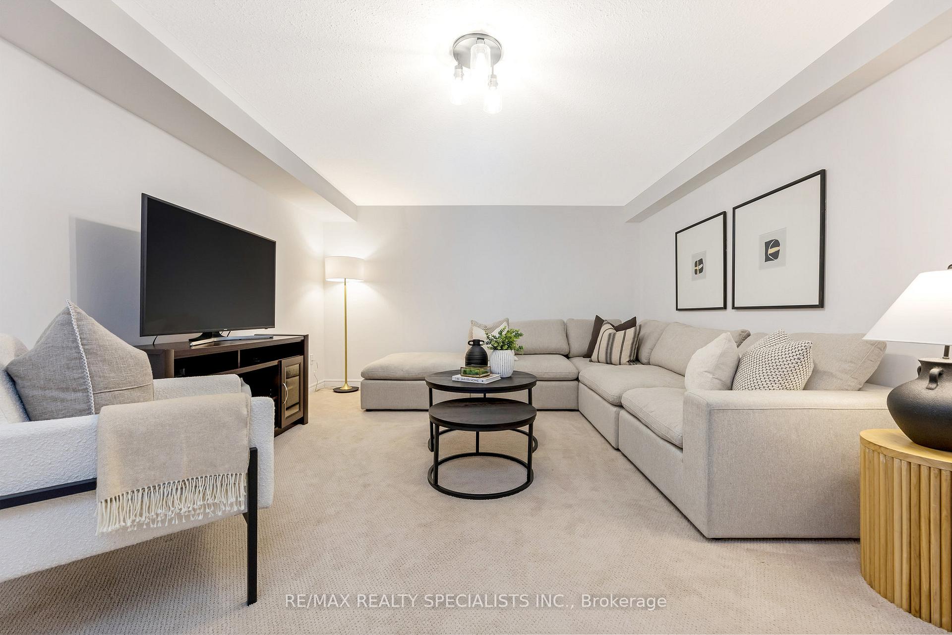 Photo 44 of 19 Juniper Street, Guelph/Eramosa, Rockwood — HOMEH