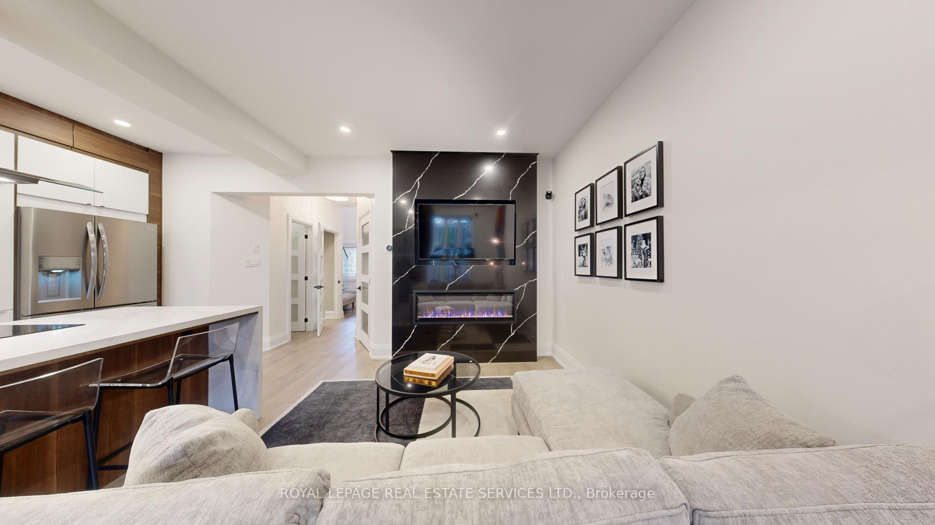 Photo 9 of Unit 16, 2169 Orchard Road, Burlington, Orchard — HOMEH
