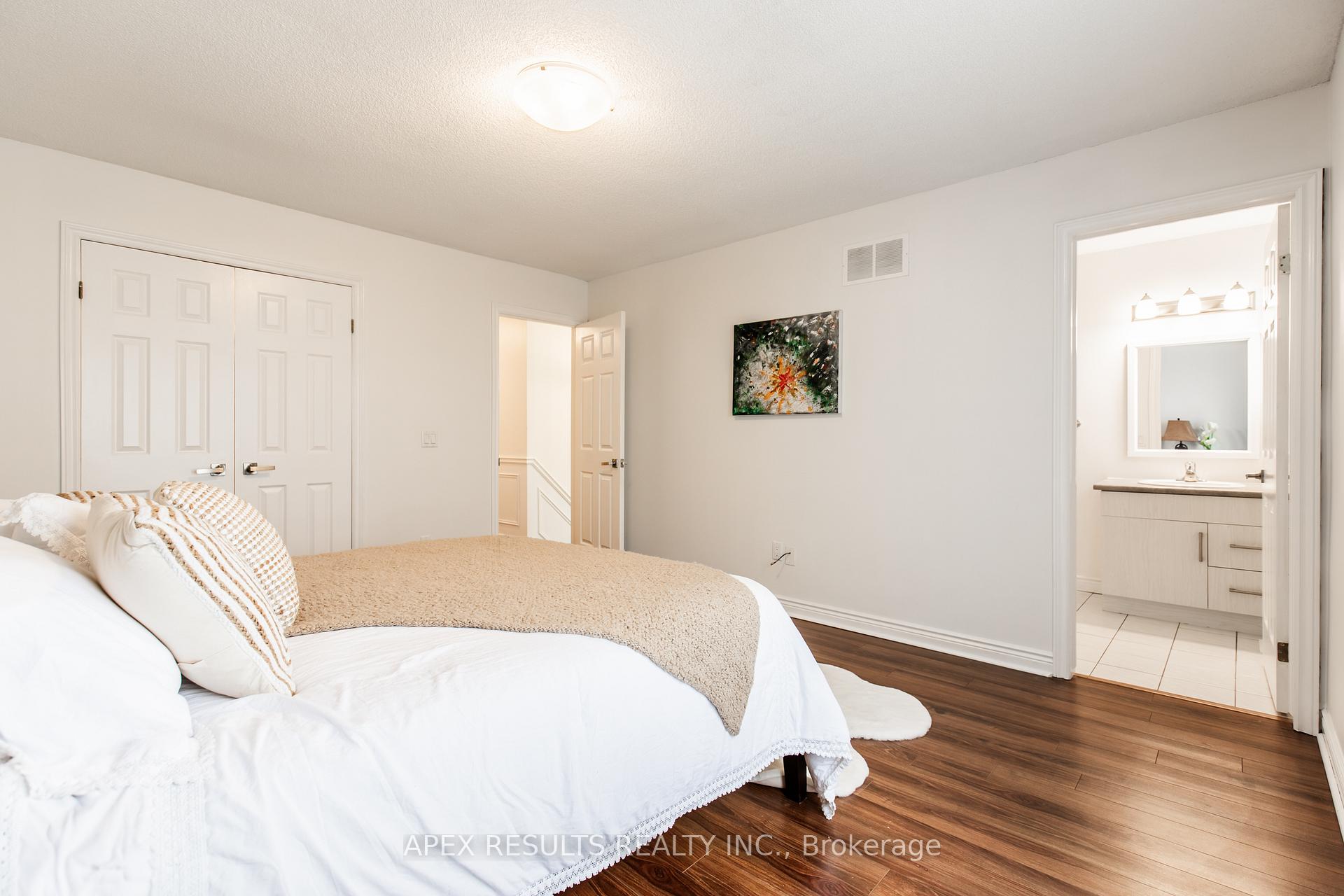 Photo 47 of Unit 10, 34 Dynasty Avenue, Hamilton, Stoney Creek — HOMEH