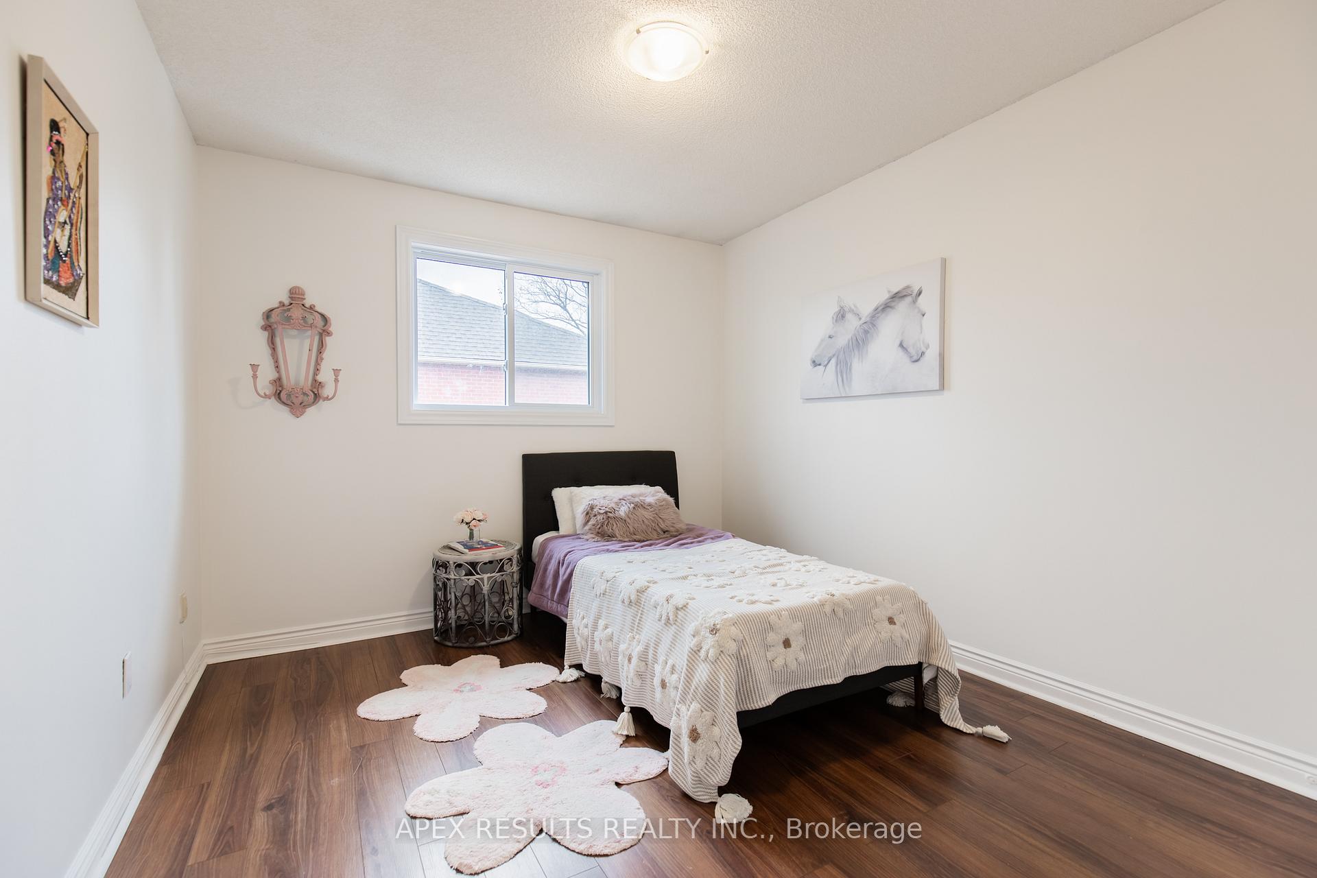 Photo 53 of Unit 10, 34 Dynasty Avenue, Hamilton, Stoney Creek — HOMEH