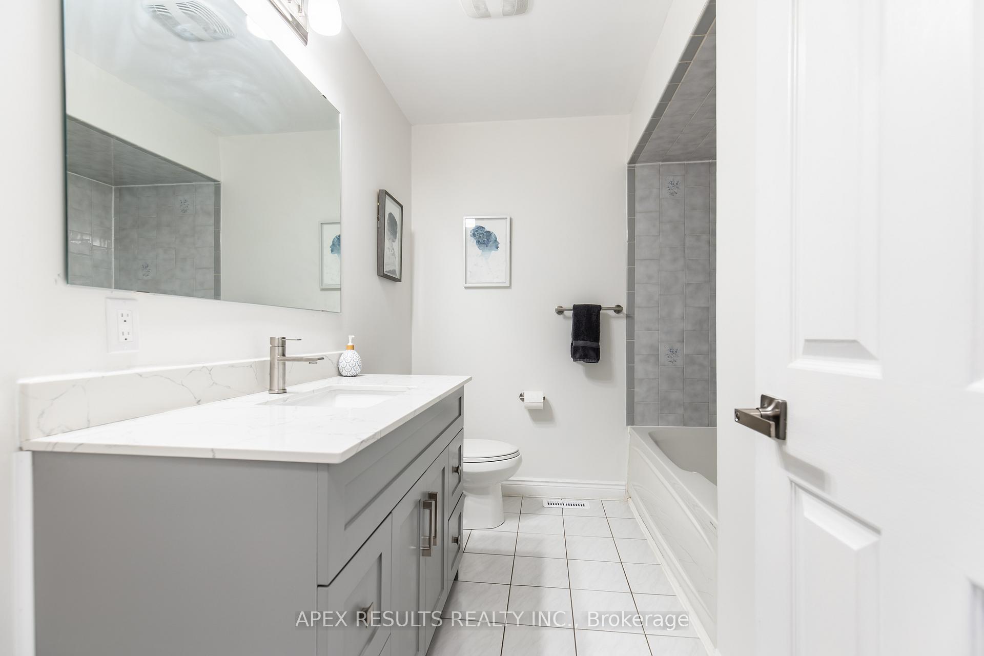Photo 56 of Unit 10, 34 Dynasty Avenue, Hamilton, Stoney Creek — HOMEH
