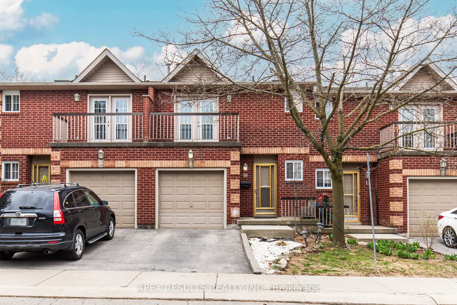 Photo 1 of Unit 10, 34 Dynasty Avenue, Hamilton, Stoney Creek — HOMEH