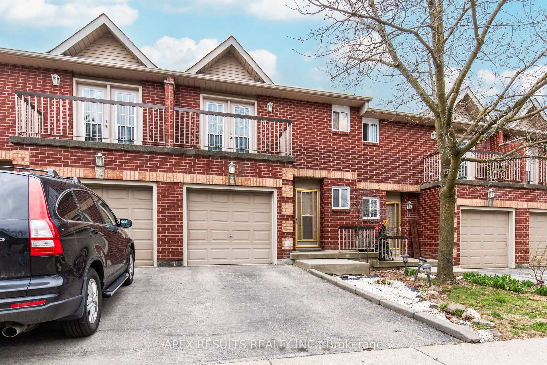 Photo 4 of Unit 10, 34 Dynasty Avenue, Hamilton, Stoney Creek — HOMEH