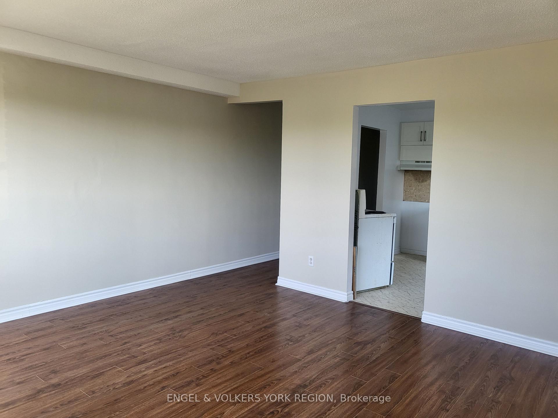 Photo 3 of Unit 202, 109 Gowan Street, Barrie, Allandale — HOMEH