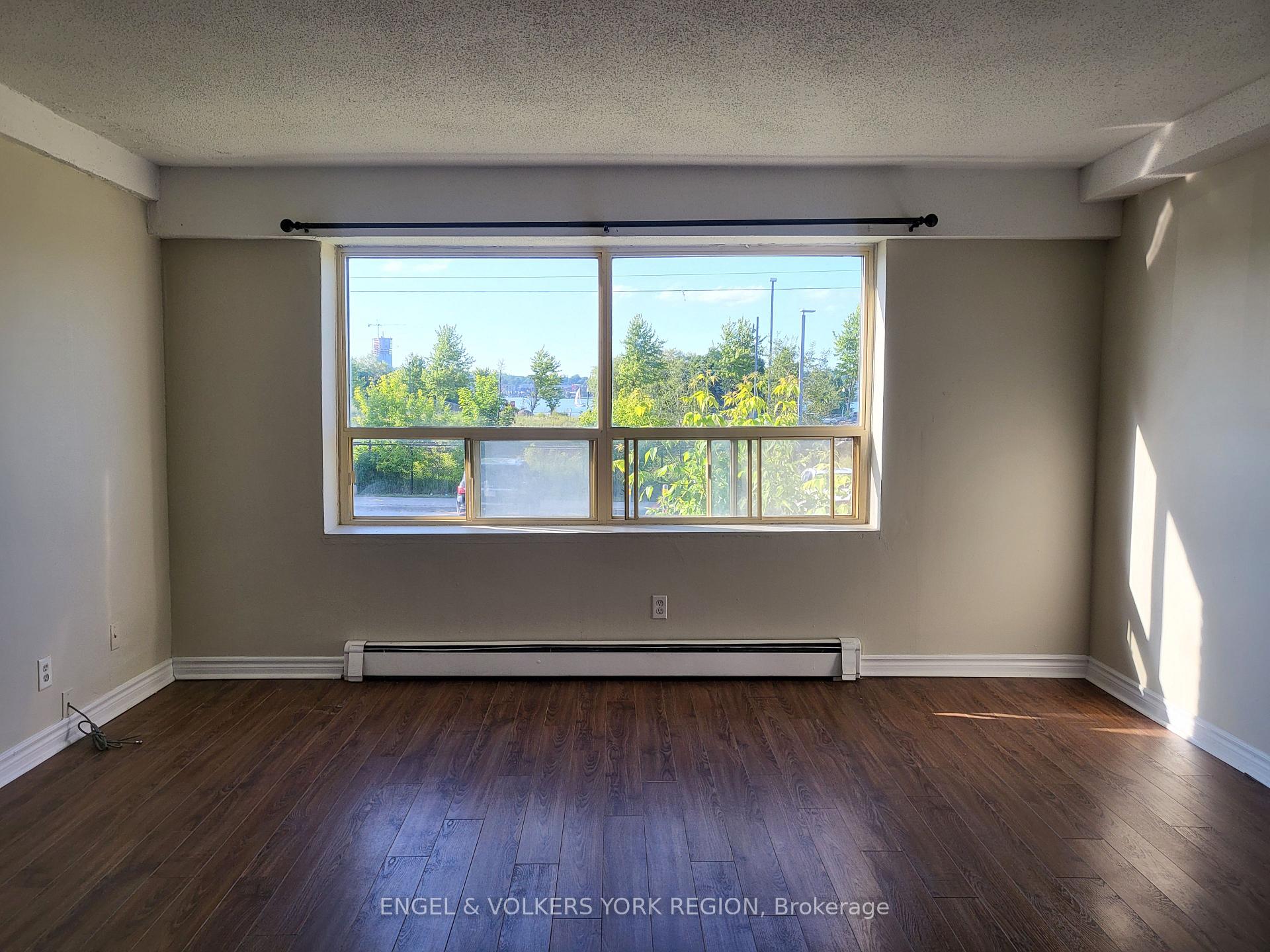 Photo 5 of Unit 202, 109 Gowan Street, Barrie, Allandale — HOMEH