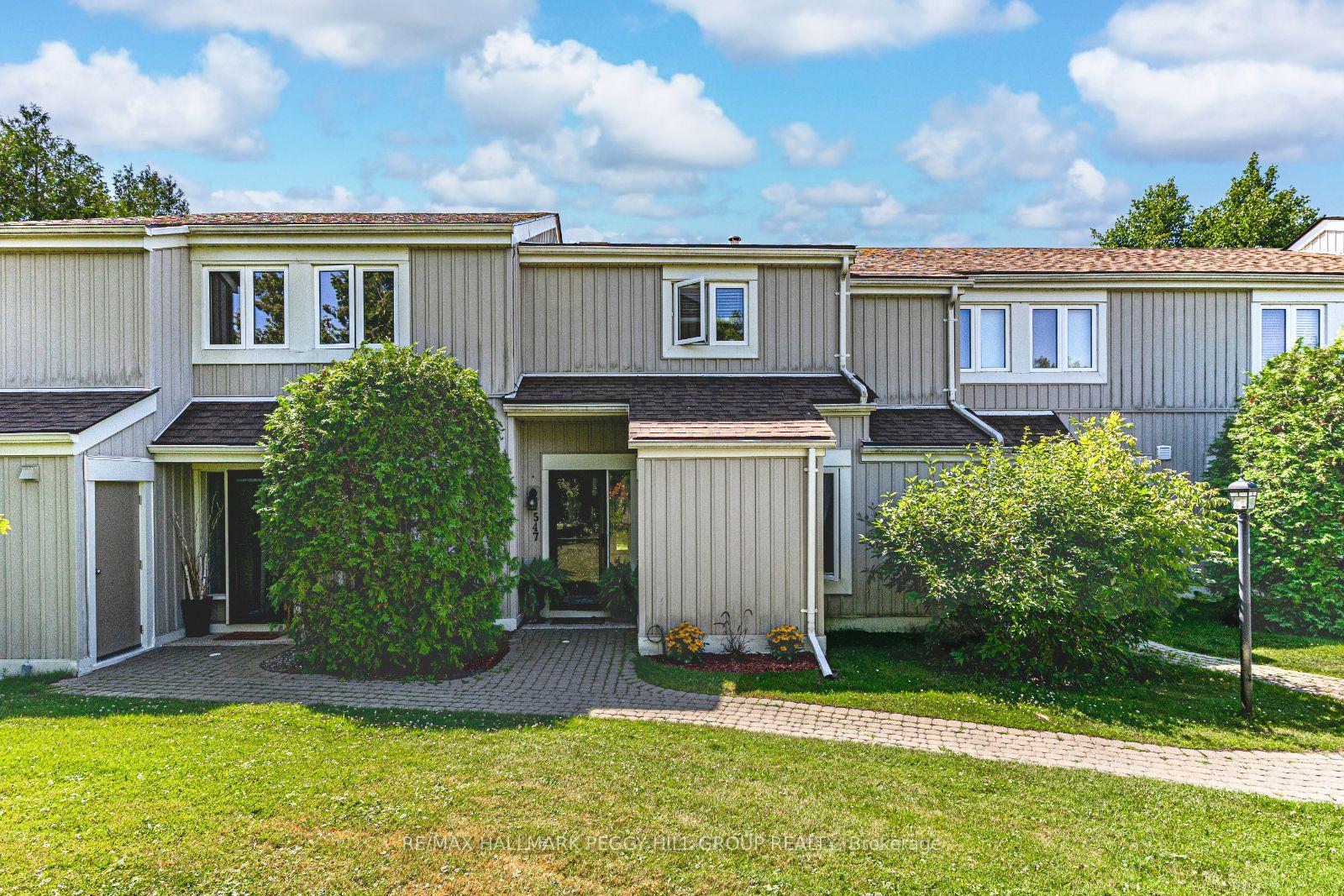 Front of 547 Oxbow Crescent