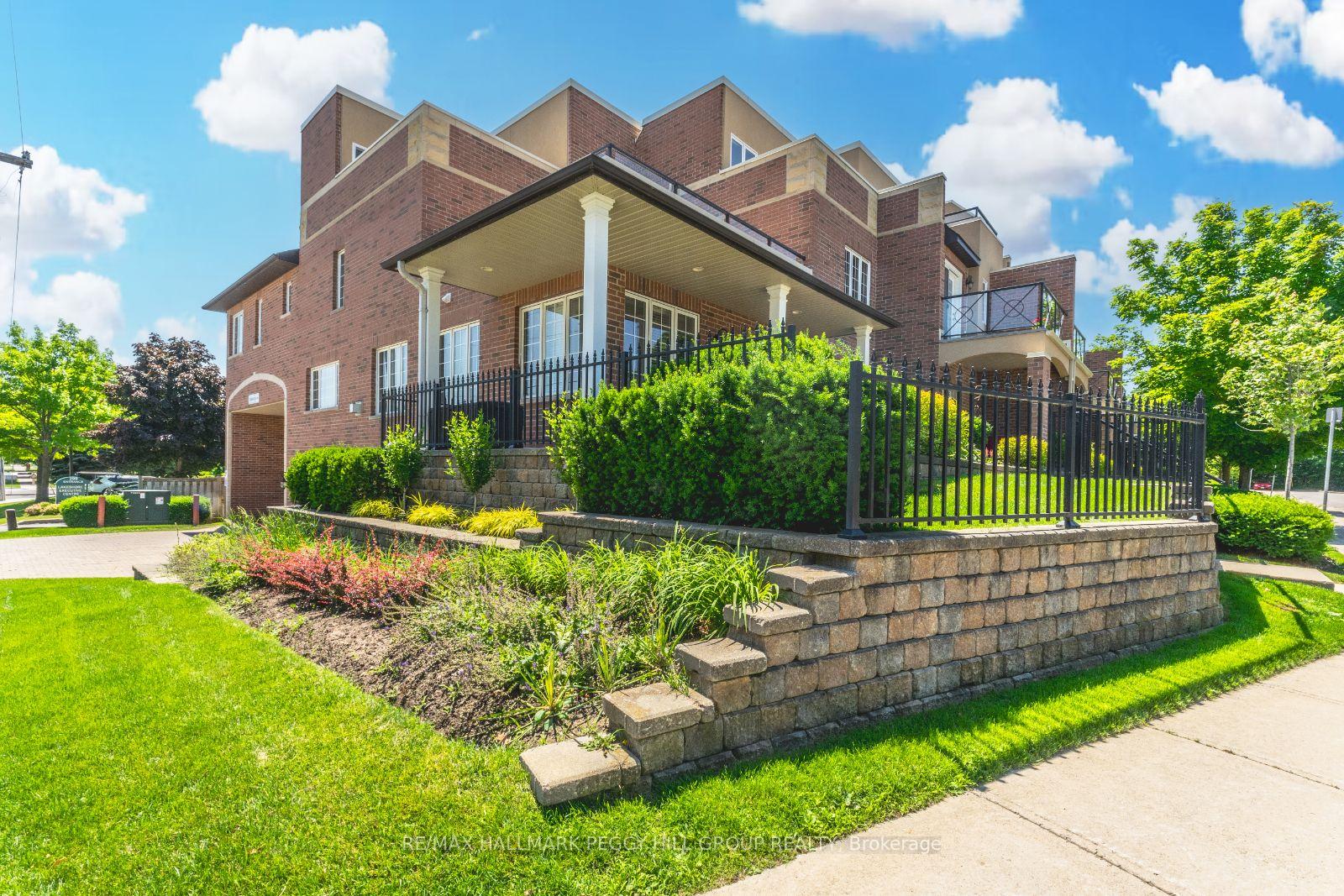 Photo 2 of 27 White Oaks Road, Barrie, Lakeshore — HOMEH