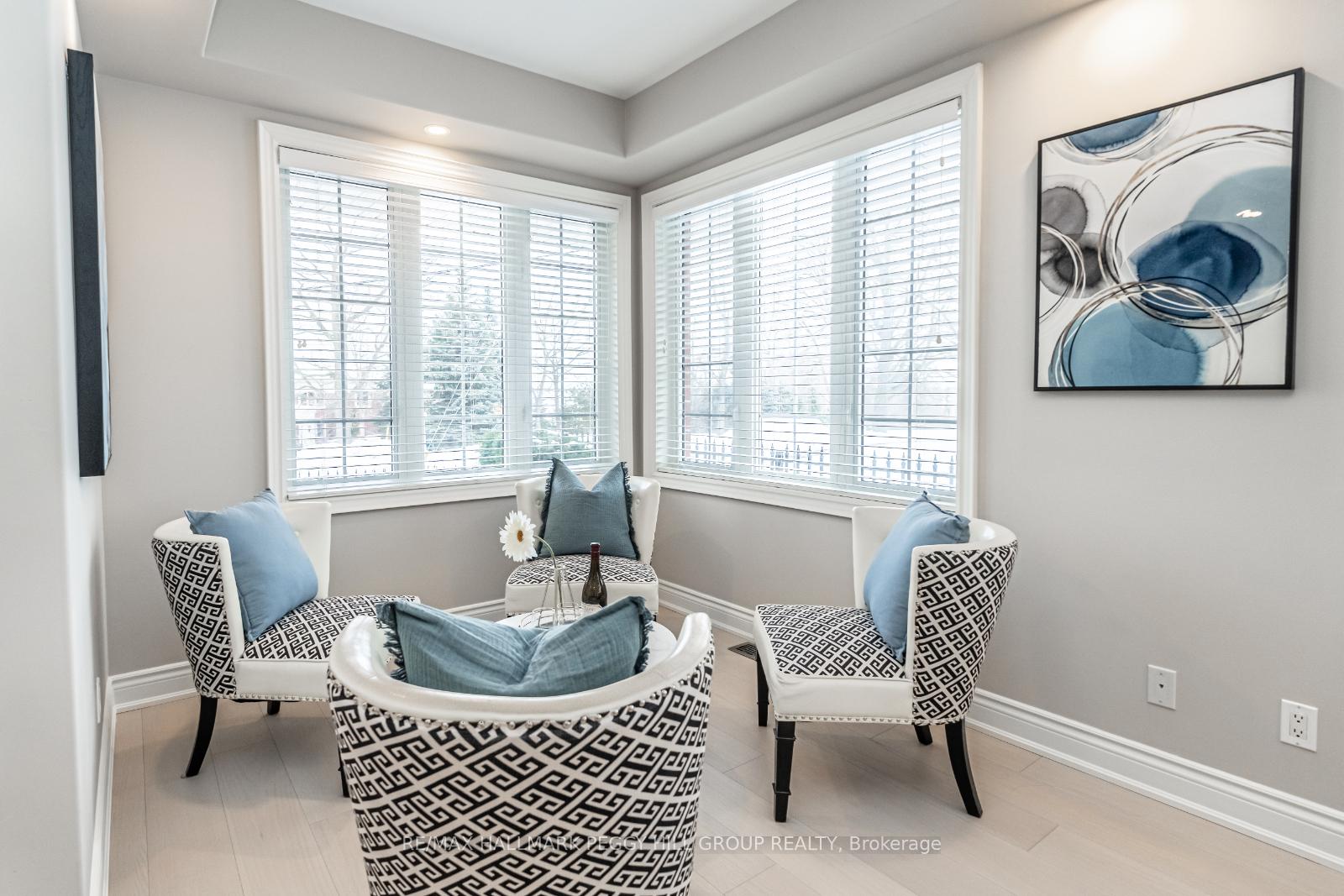 Photo 5 of 27 White Oaks Road, Barrie, Lakeshore — HOMEH
