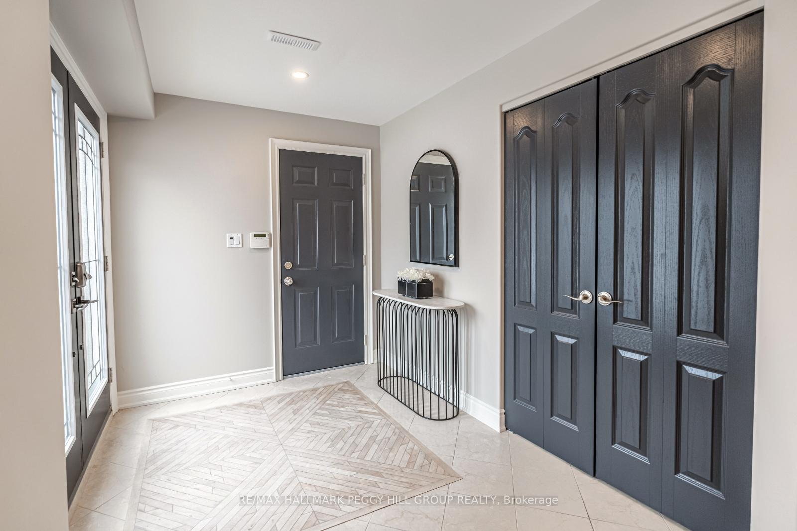 Photo 22 of 27 White Oaks Road, Barrie, Lakeshore — HOMEH