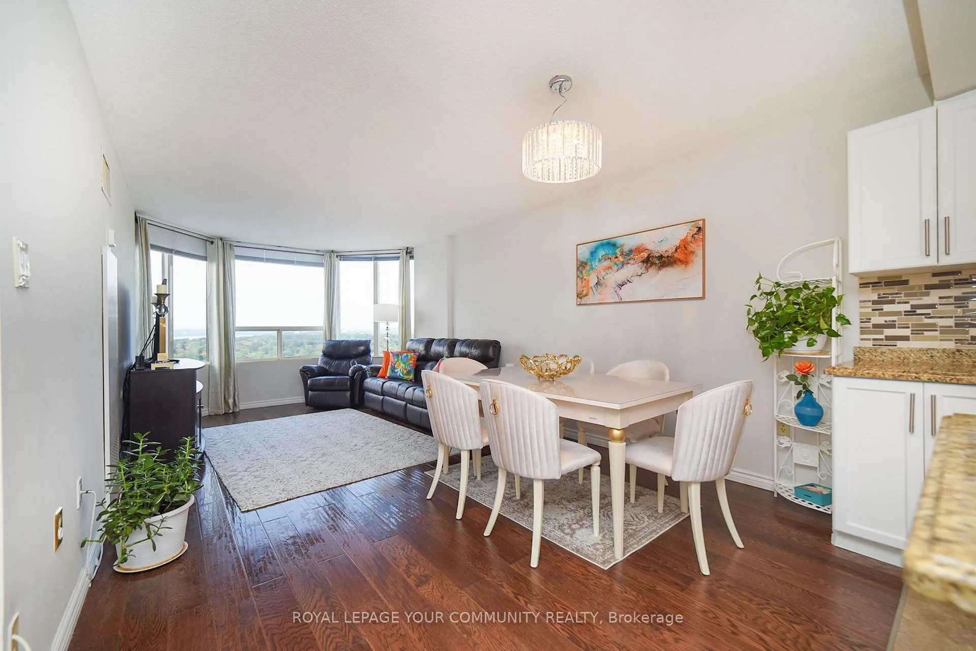 Photo 18 of Unit 1808, 1270 Maple Crossing Boulevard, Burlington, Brant — HOMEH