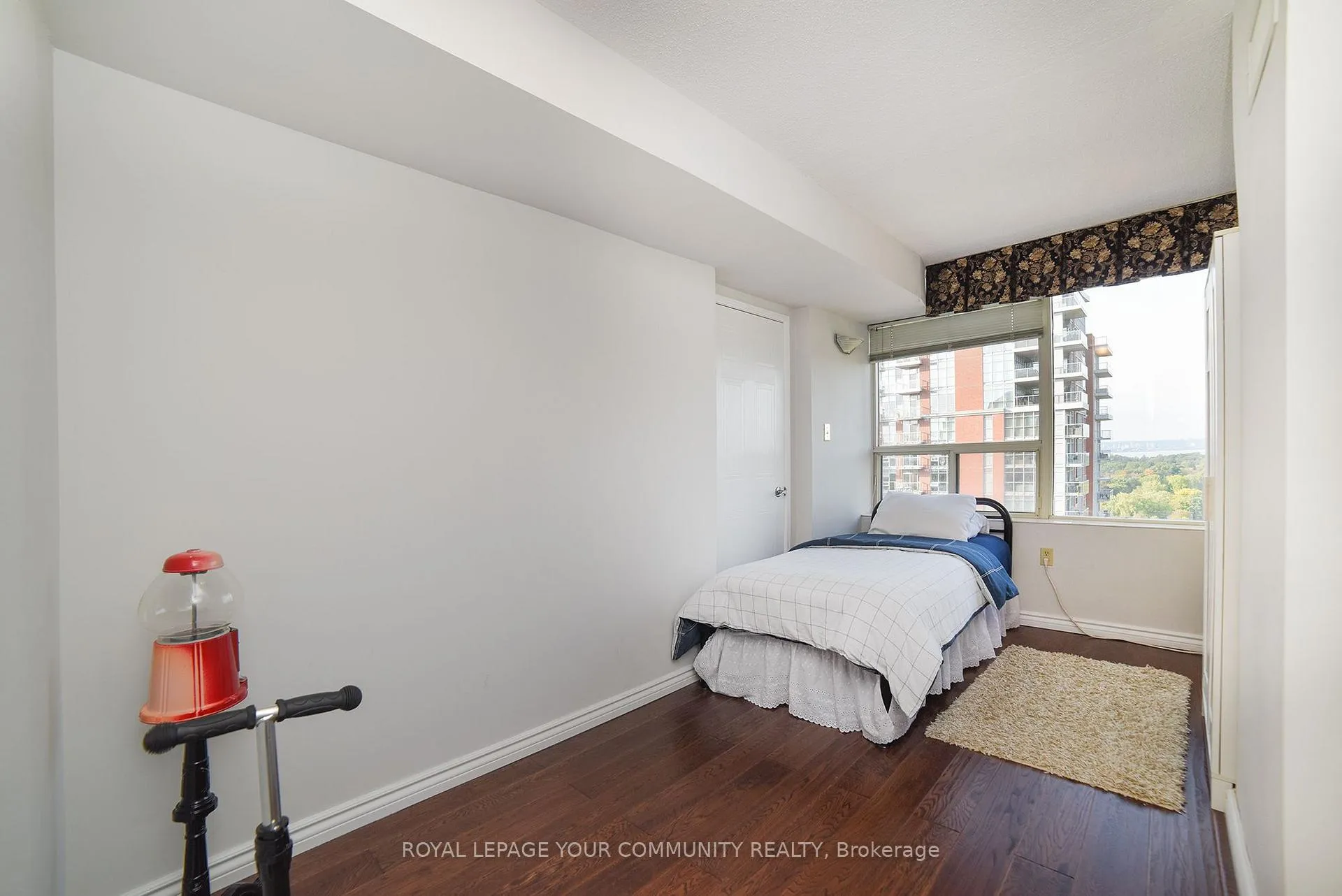 Photo 30 of Unit 1808, 1270 Maple Crossing Boulevard, Burlington, Brant — HOMEH
