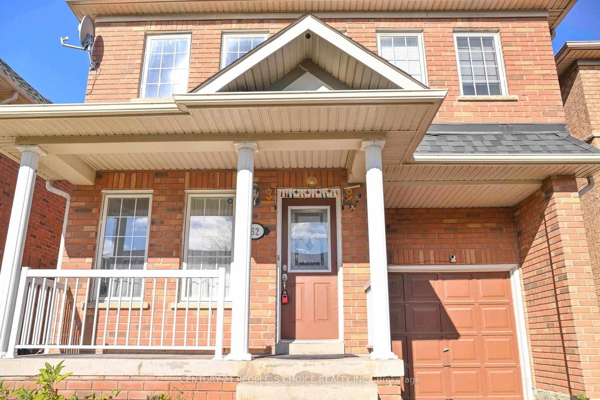 Photo 5 of 62 Pauline Crescent, Brampton, Fletcher's Meadow — HOMEH