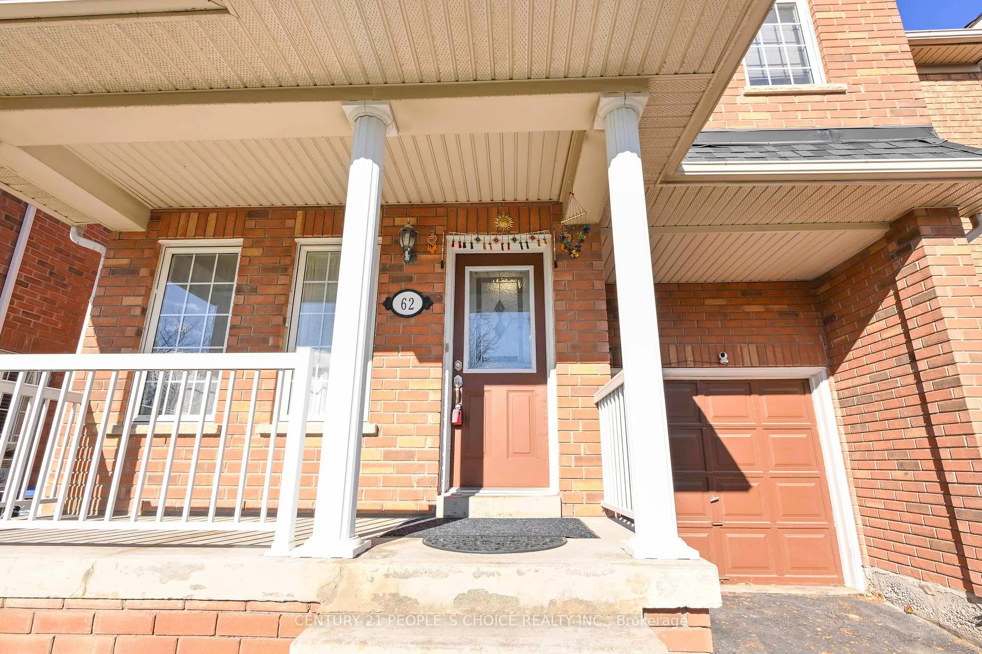 Photo 7 of 62 Pauline Crescent, Brampton, Fletcher's Meadow — HOMEH