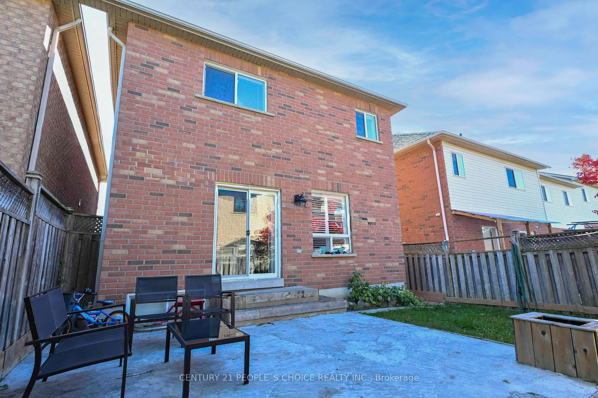 Photo 47 of 62 Pauline Crescent, Brampton, Fletcher's Meadow — HOMEH