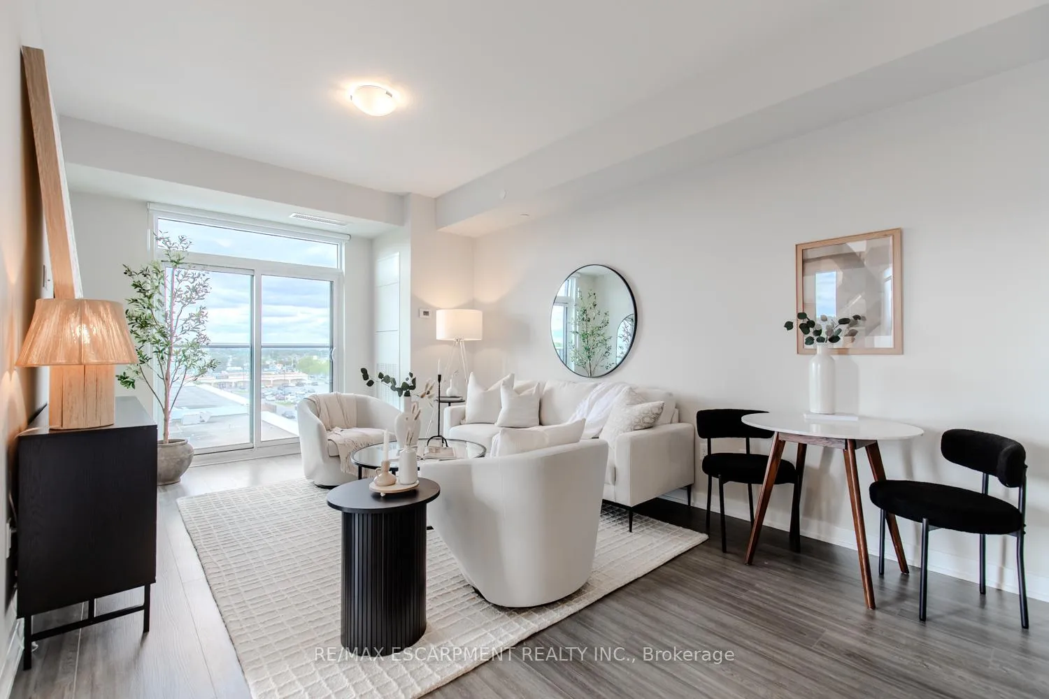 Photo 16 of Unit 1311, 870 Queenston Road, Hamilton, Stoney Creek — HOMEH