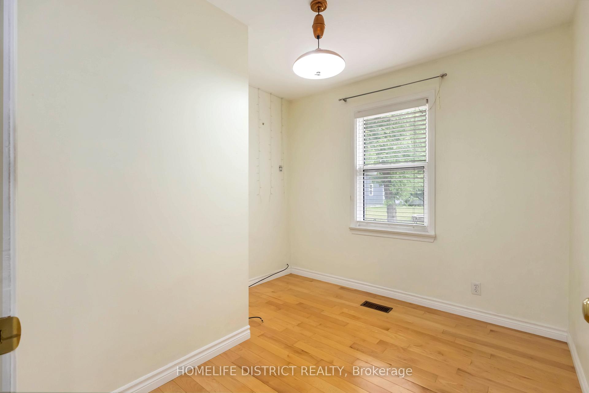 Photo 24 of 3238 Tooley Road, Clarington, Courtice — HOMEH