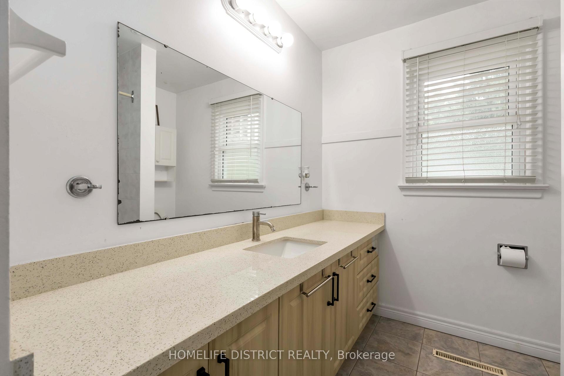 Photo 27 of 3238 Tooley Road, Clarington, Courtice — HOMEH