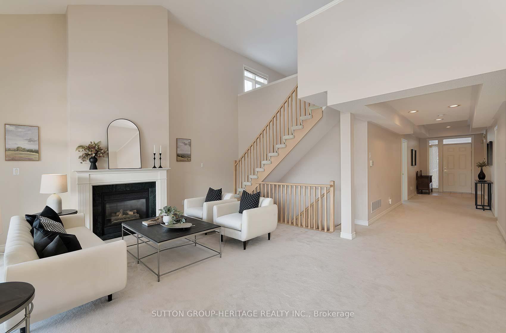 Photo 10 of 6 Loon Harbour Way, Markham, Greensborough — HOMEH