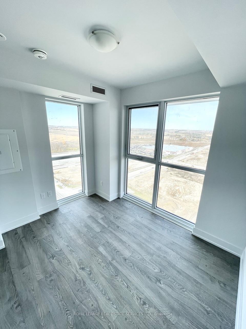 Photo 5 of Unit 2307, 2550 Simcoe Street N, Oshawa, Windfields — HOMEH