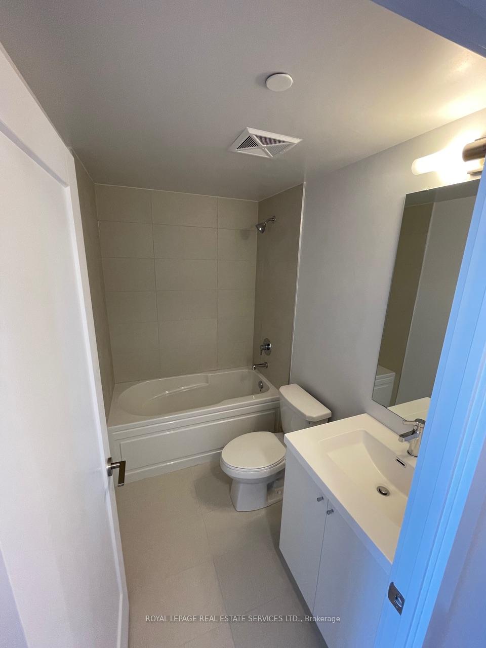 Photo 9 of Unit 2307, 2550 Simcoe Street N, Oshawa, Windfields — HOMEH