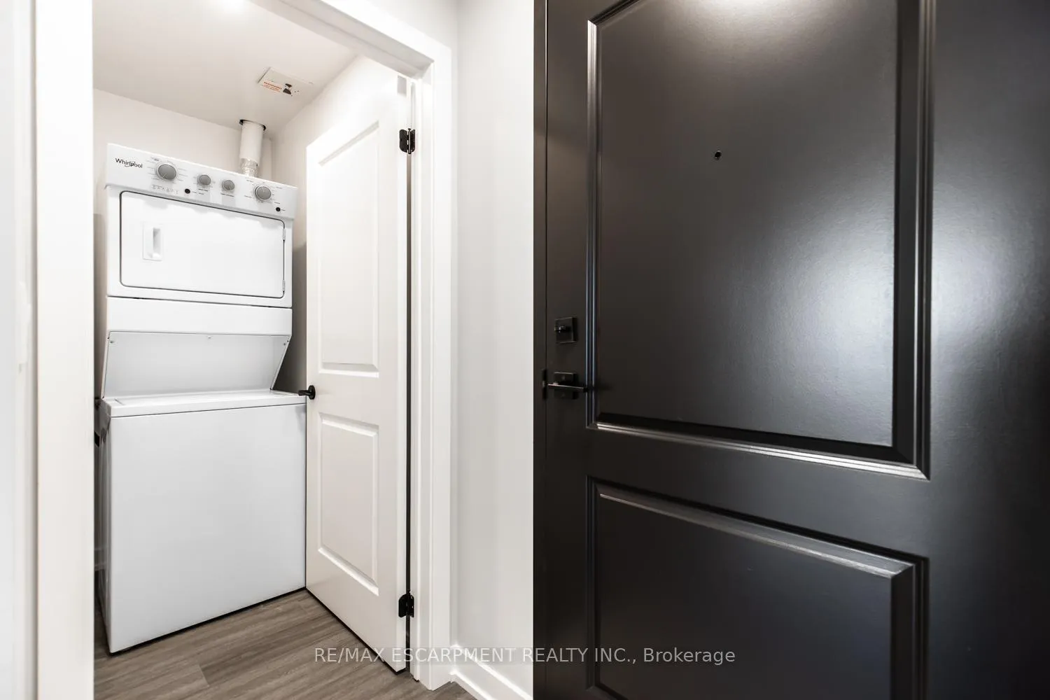 Photo 26 of Unit 1106, 870 Queenston Road, Hamilton, Stoney Creek — HOMEH
