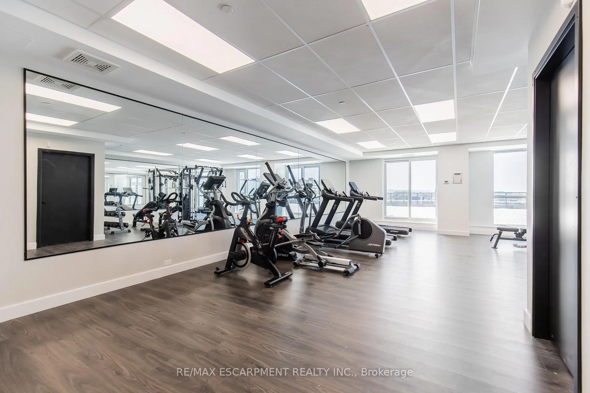 Photo 27 of Unit 1106, 870 Queenston Road, Hamilton, Stoney Creek — HOMEH