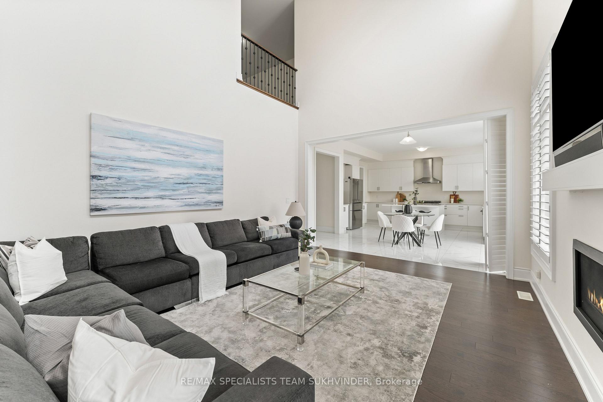 Photo 10 of 27 Daisy Meadow Crescent, Caledon, Caledon East — HOMEH