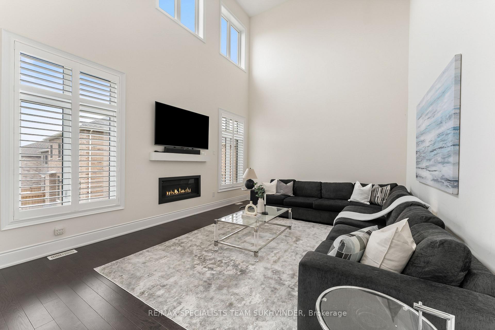 Photo 11 of 27 Daisy Meadow Crescent, Caledon, Caledon East — HOMEH