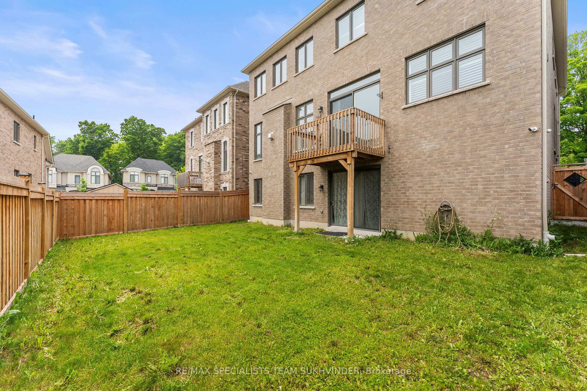 Photo 38 of 27 Daisy Meadow Crescent, Caledon, Caledon East — HOMEH
