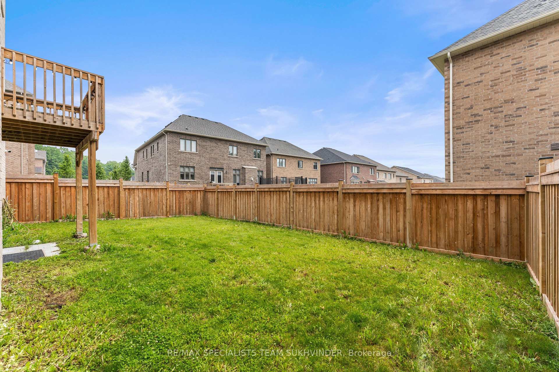 Photo 39 of 27 Daisy Meadow Crescent, Caledon, Caledon East — HOMEH
