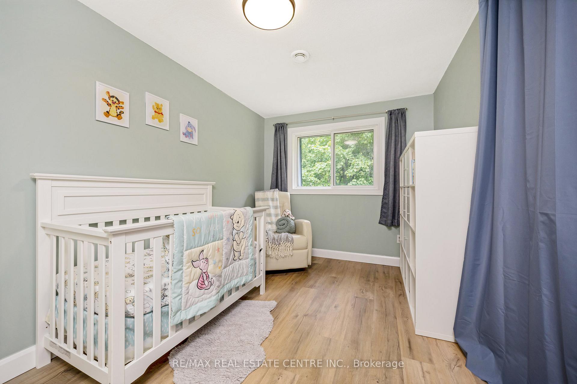 Photo 8 of 177 Kingham Road, Halton Hills, Acton — HOMEH