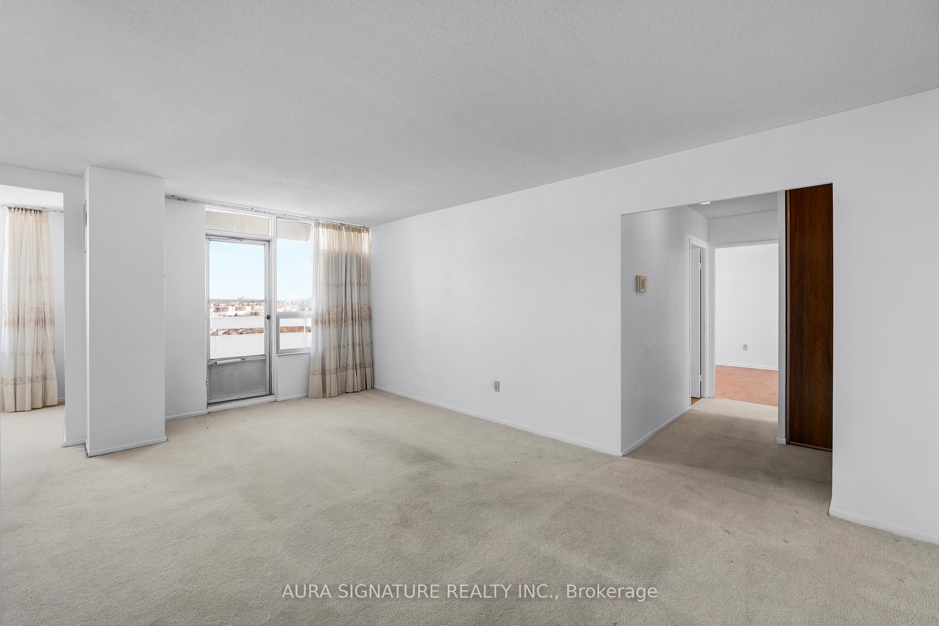Photo 6 of Unit PH 11, 20 Edgecliff Golfway, Toronto, Flemingdon Park — HOMEH