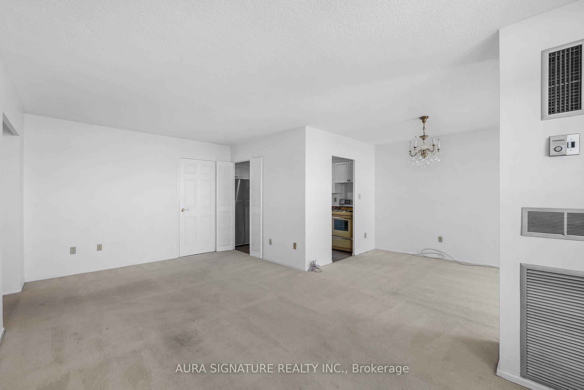 Photo 7 of Unit PH 11, 20 Edgecliff Golfway, Toronto, Flemingdon Park — HOMEH