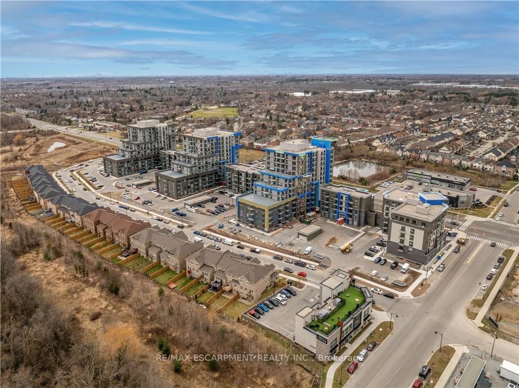 Photo 45 of Unit 335, 10 Mallard Trail, Hamilton, Waterdown — HOMEH