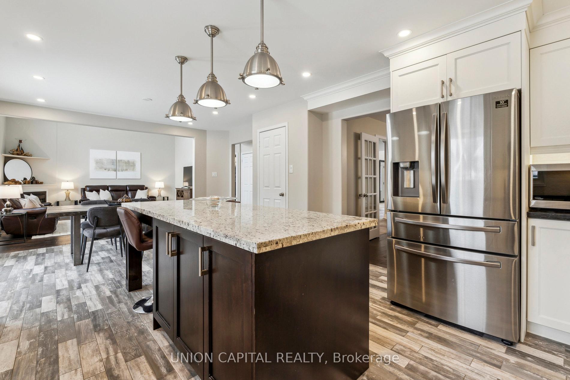 Photo 14 of 85 Charing Crescent, Aurora, Aurora Highlands — HOMEH