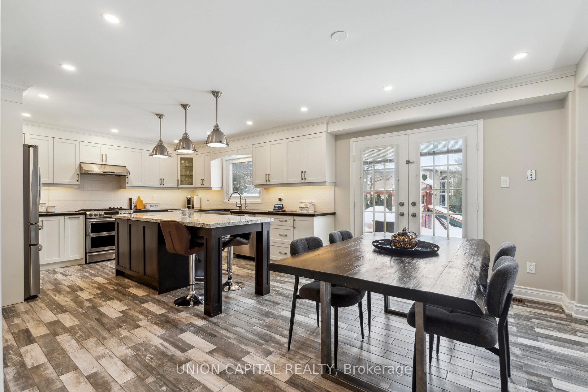 Photo 15 of 85 Charing Crescent, Aurora, Aurora Highlands — HOMEH