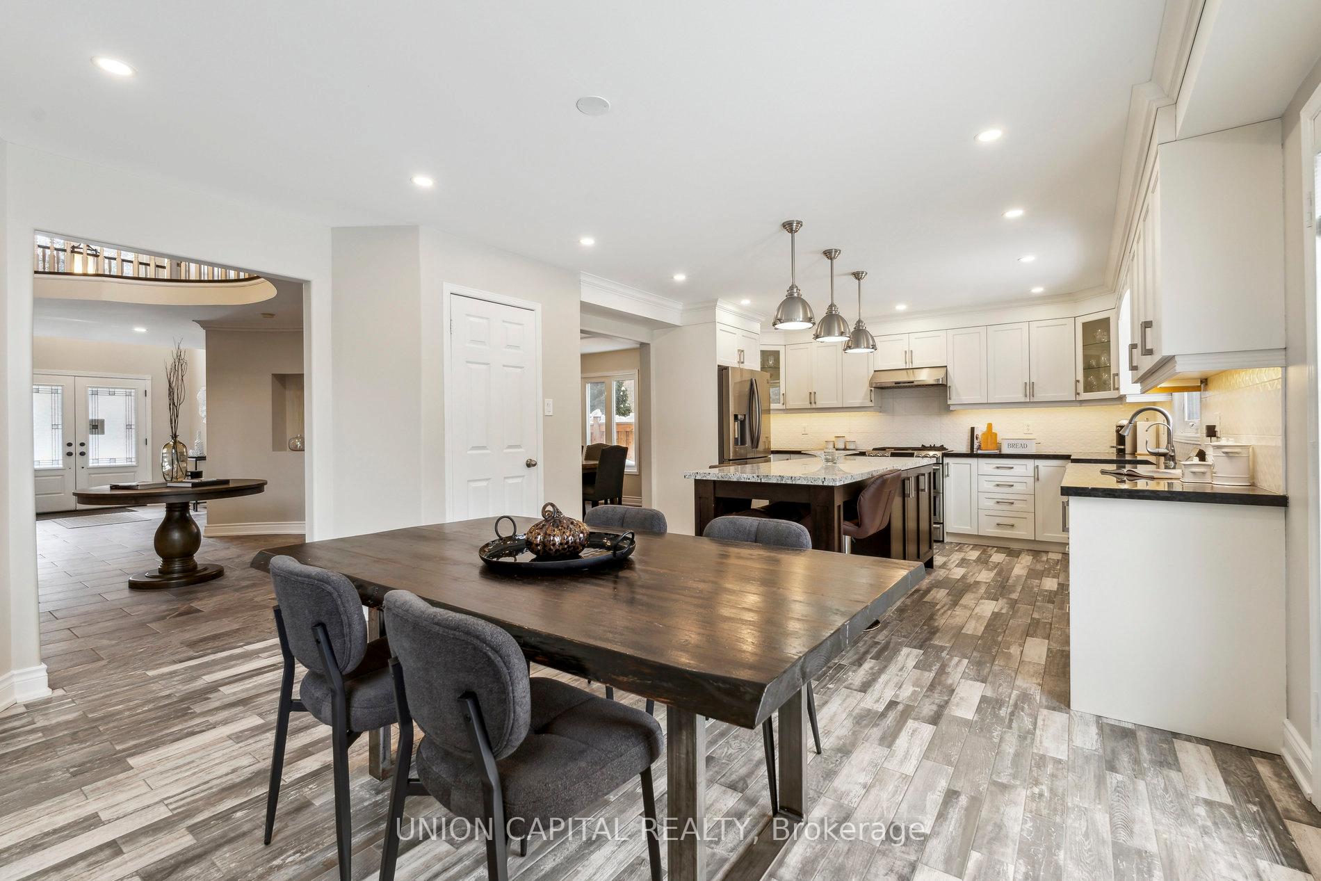 Photo 16 of 85 Charing Crescent, Aurora, Aurora Highlands — HOMEH