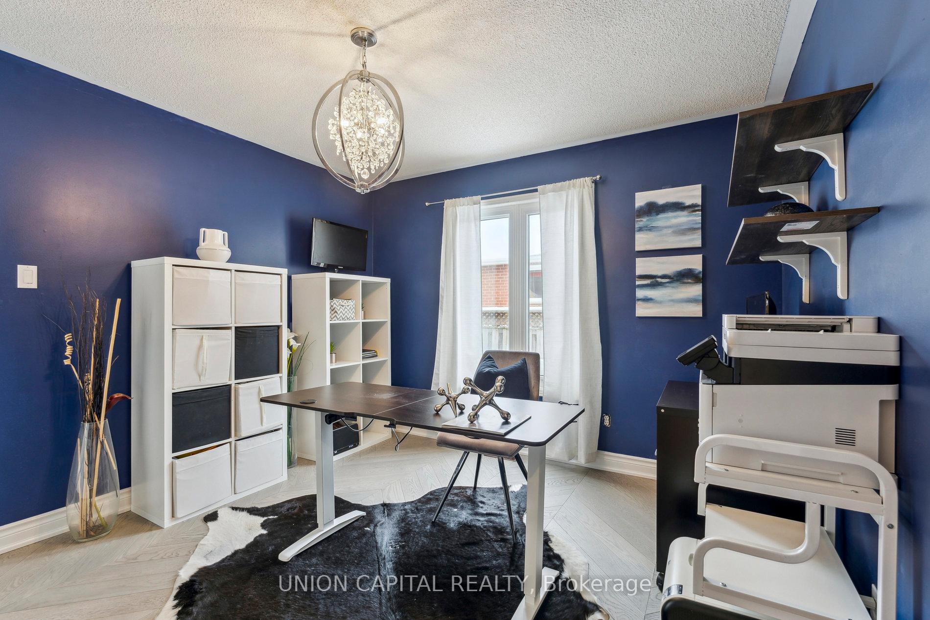 Photo 21 of 85 Charing Crescent, Aurora, Aurora Highlands — HOMEH