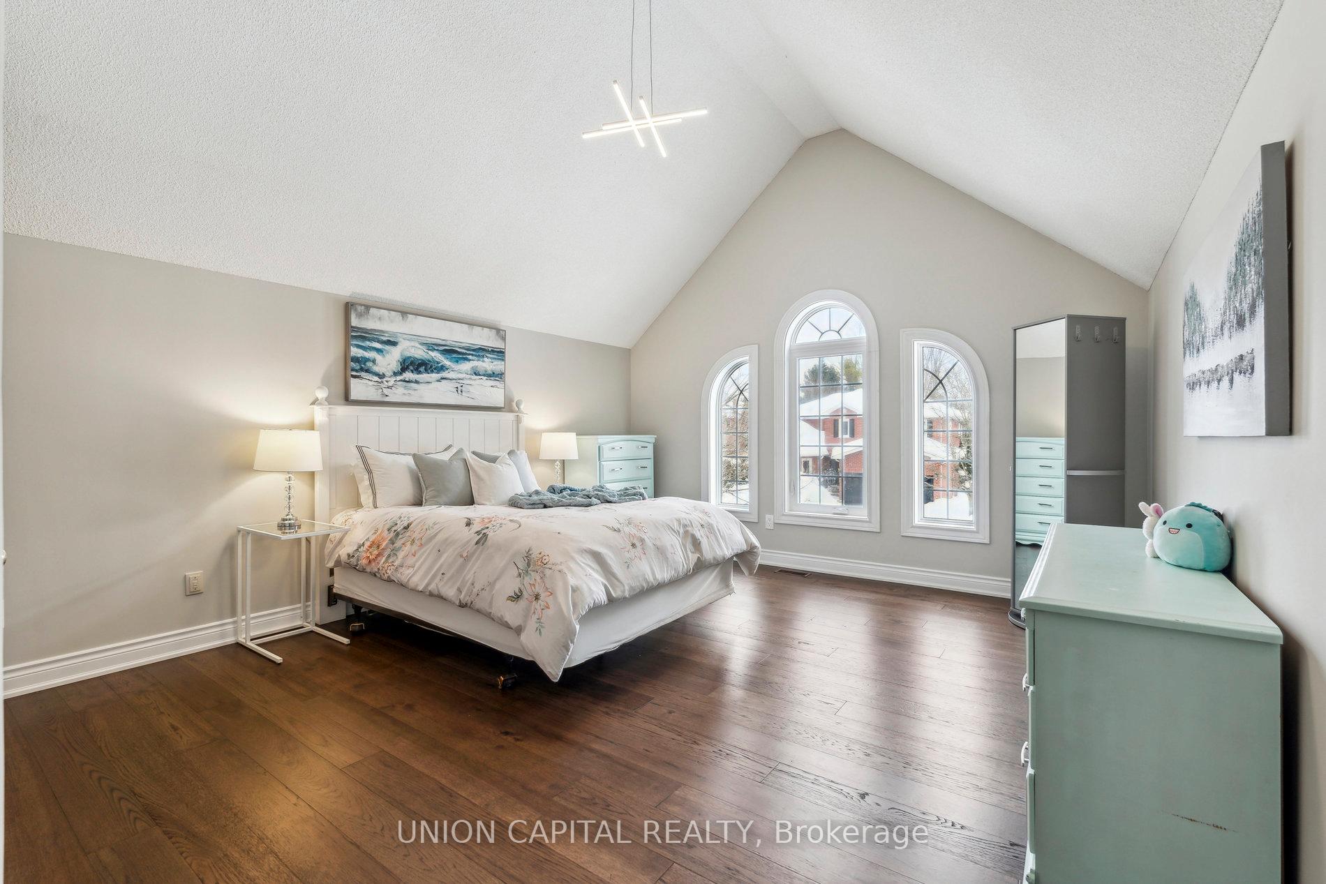 Photo 34 of 85 Charing Crescent, Aurora, Aurora Highlands — HOMEH