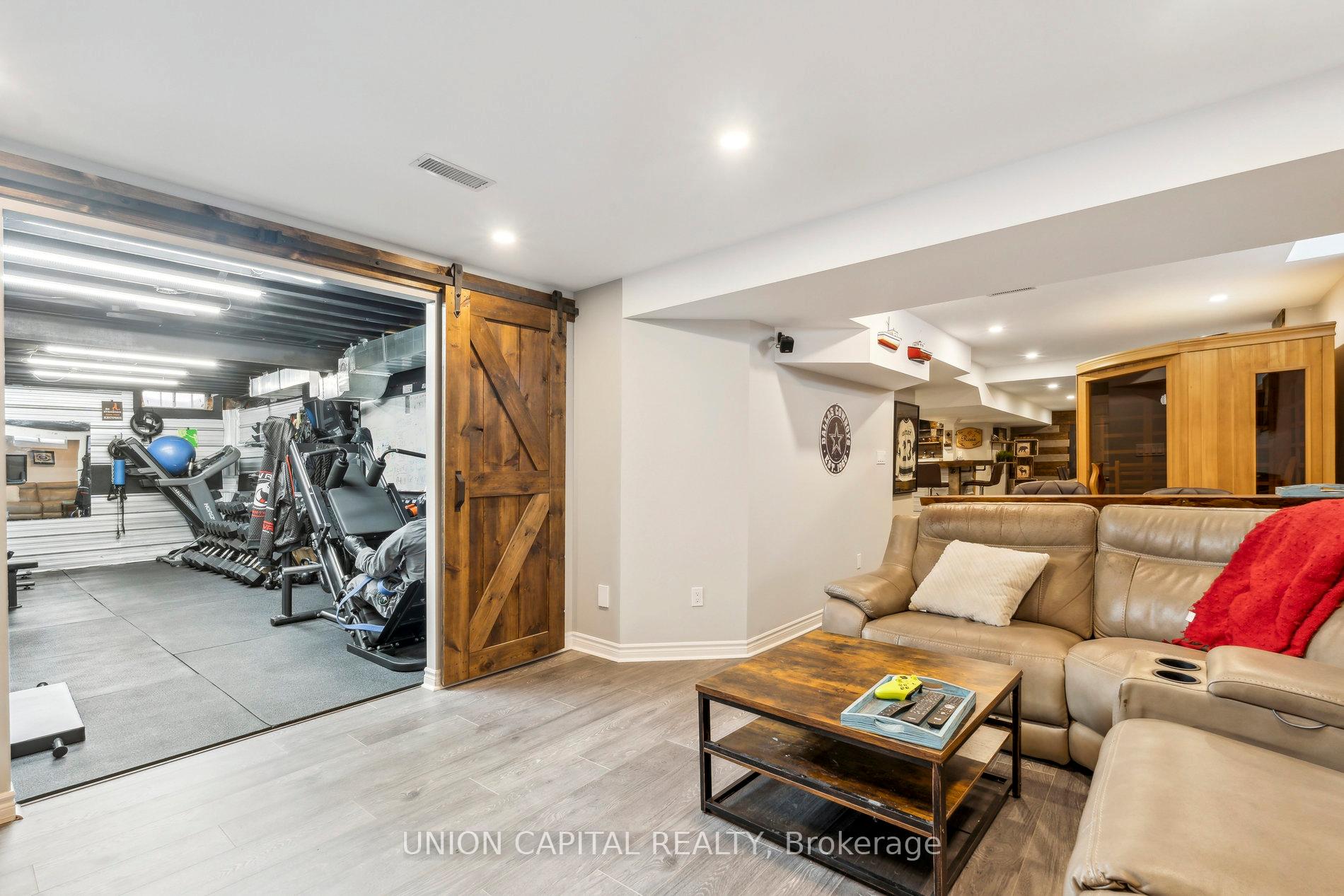 Photo 46 of 85 Charing Crescent, Aurora, Aurora Highlands — HOMEH
