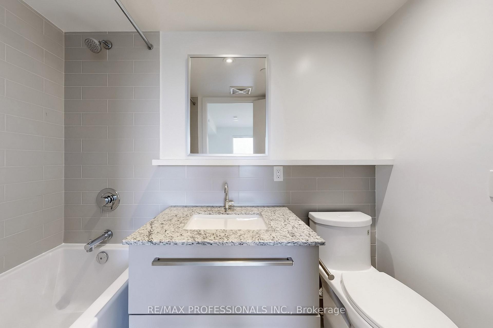 Photo 12 of Unit 613, 120 Varna Drive, Toronto, Englemount-Lawrence — HOMEH