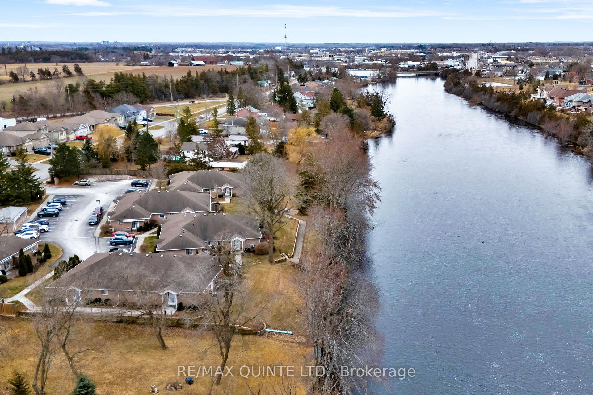 Photo 2 of Unit 10, 351 Cannifton Road, Belleville, Thurlow Ward — HOMEH