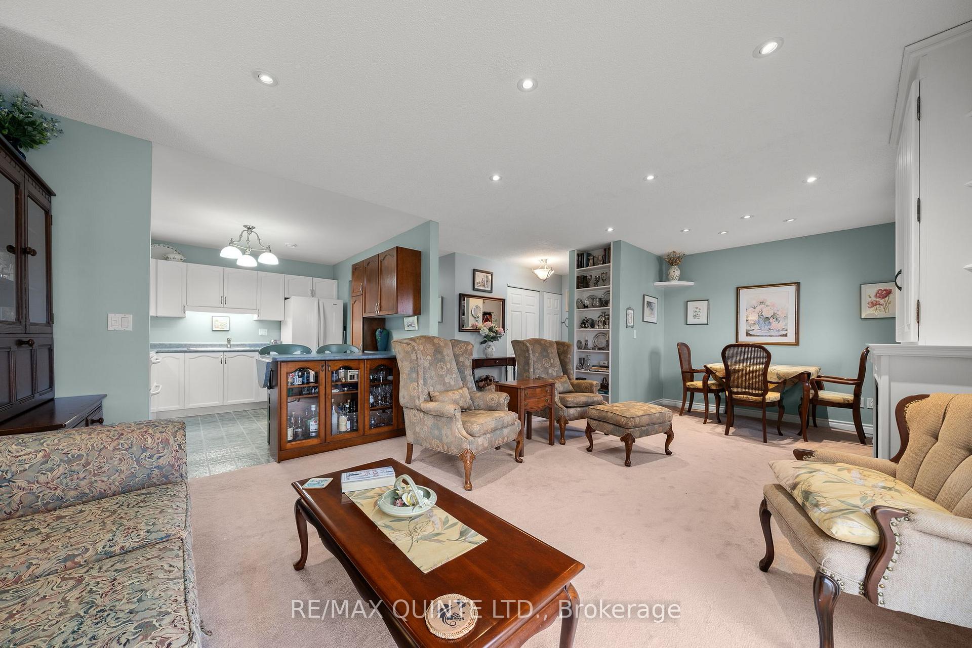 Photo 15 of Unit 10, 351 Cannifton Road, Belleville, Thurlow Ward — HOMEH